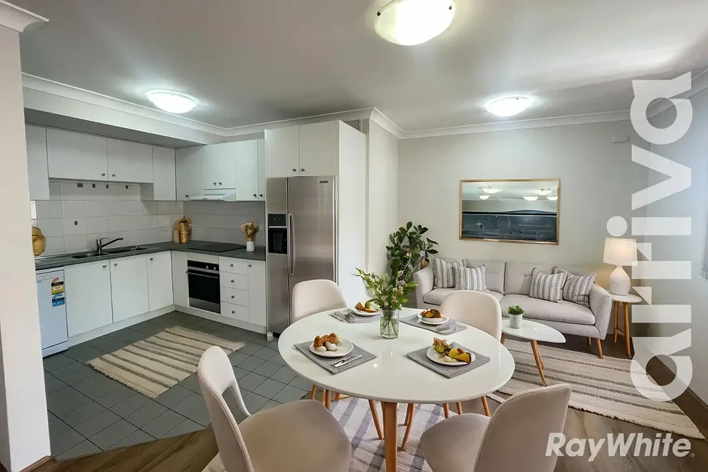 Sunny Split-Level 2 Bedroom Unit at ARRIVA Camperdown!