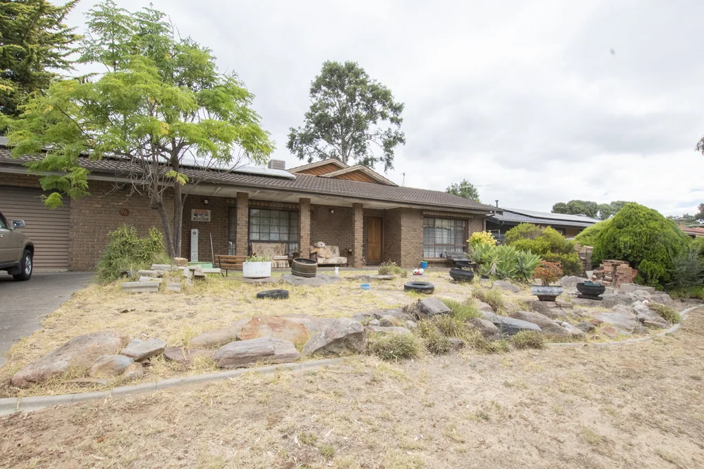 Morphett Vale 7ห้องนอน A unique opportunity