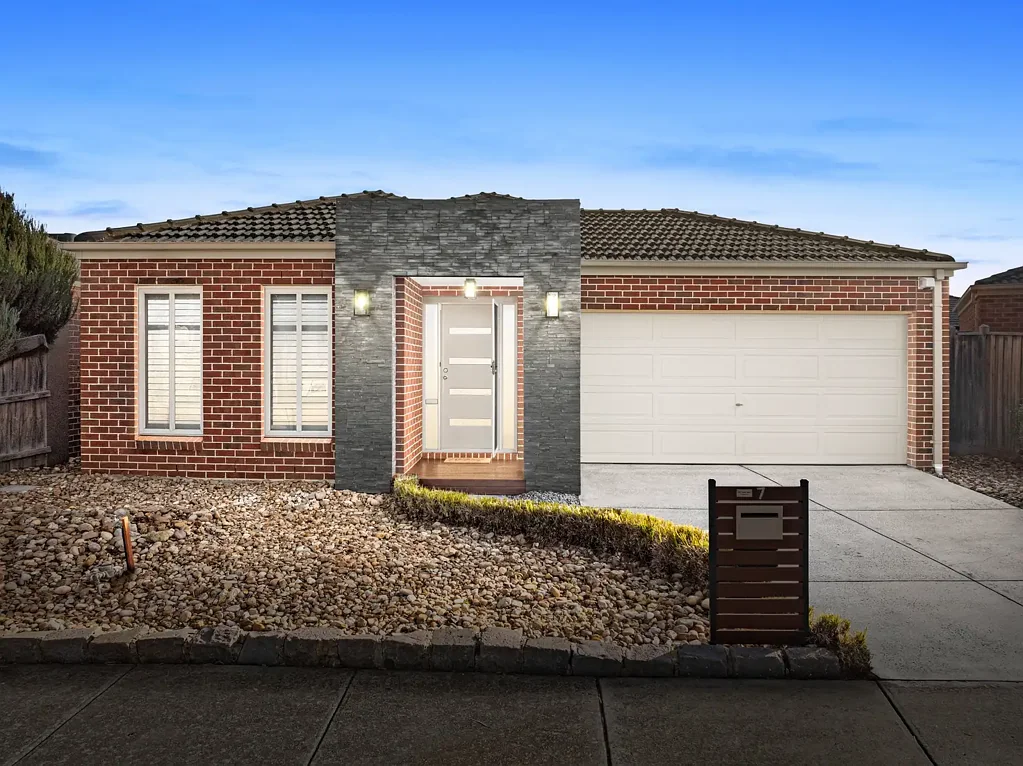 Welcome to your Dream Home!