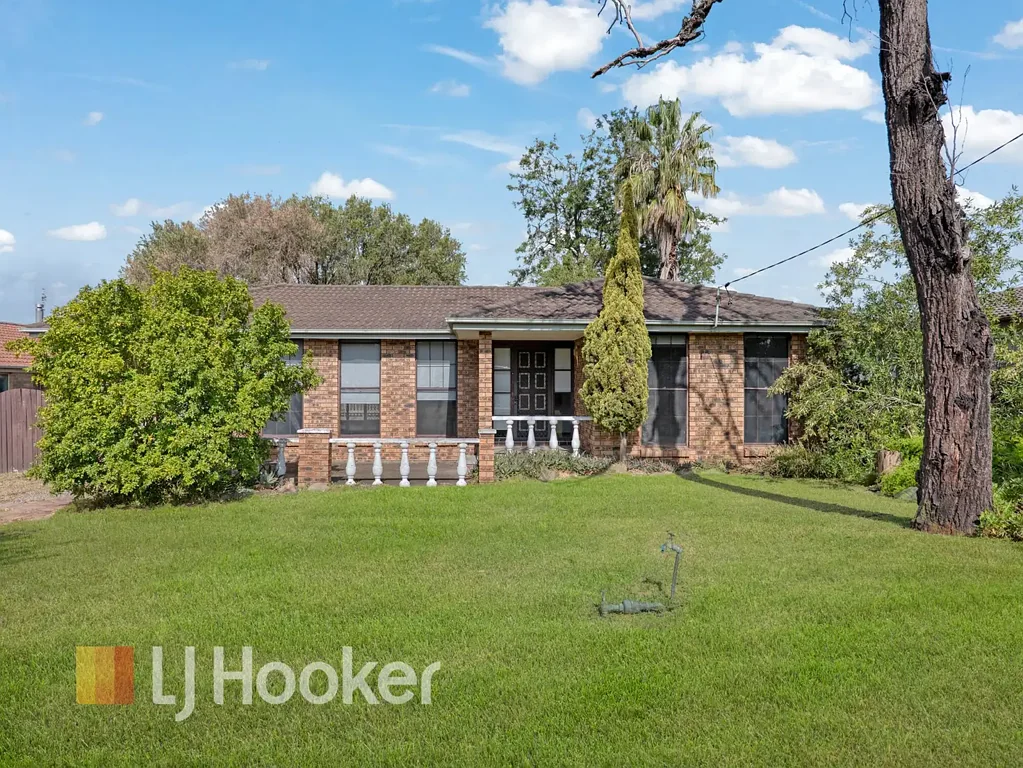 East Branxton 3 Slaapkamer Family Home With Potential