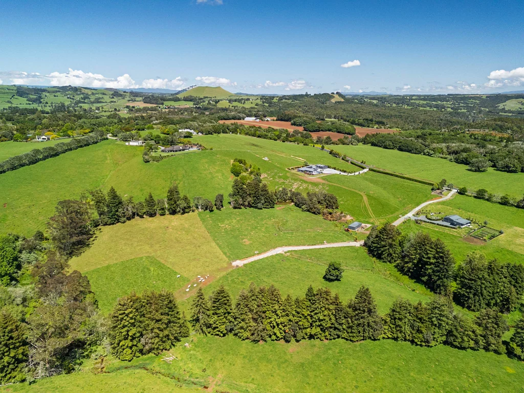 Kerikeri Location, Location!