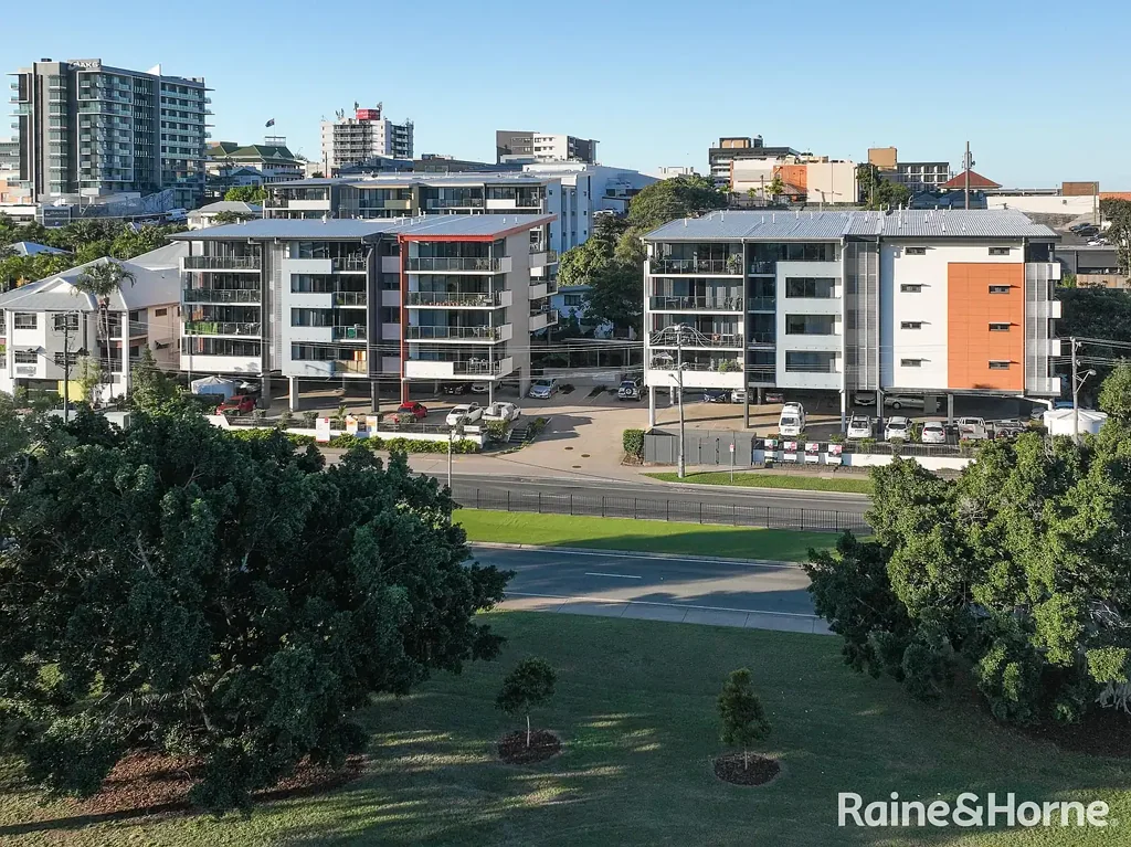 233/64 Glenlyon Street, Gladstone Central, QLD 4680