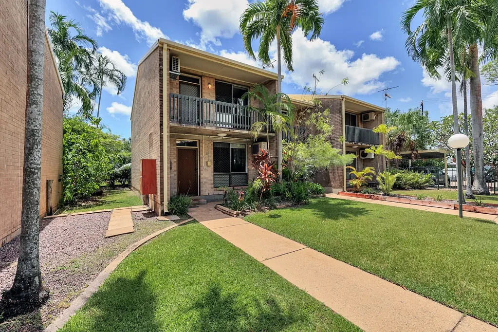Coconut Grove 2房  Stylish Townhouse in a Convenient Coconut Grove Location