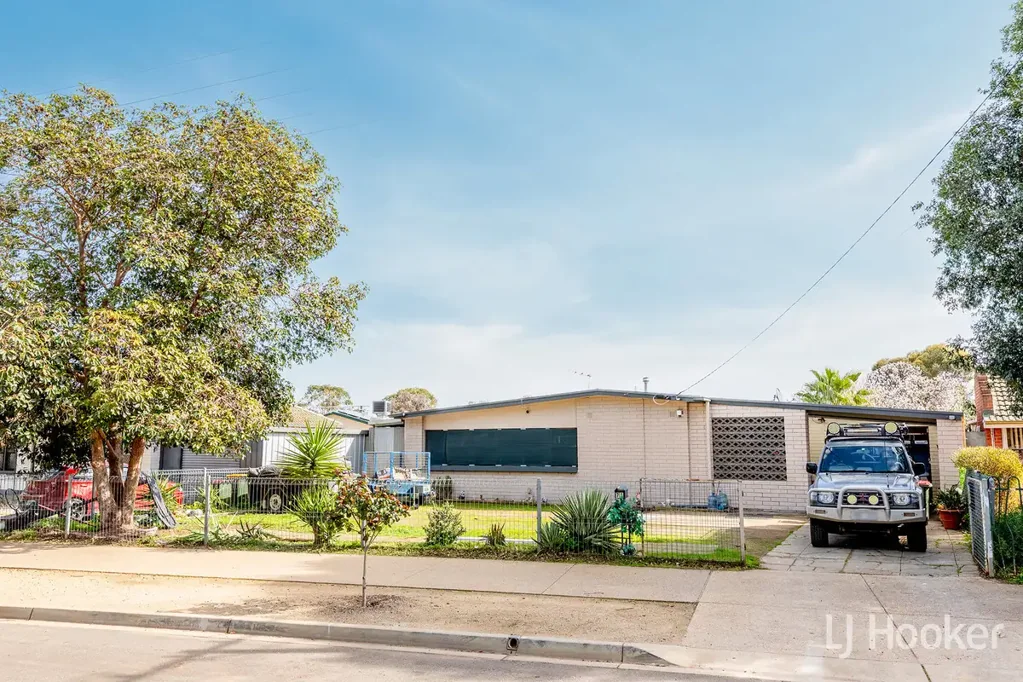 Davoren Park 3 Bedroom Excellent Investment Opportunity in a Prime Location