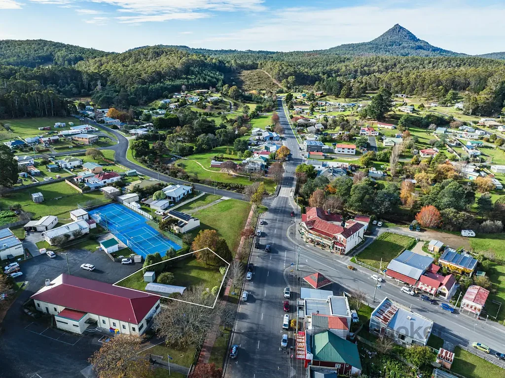 St Marys Prime St Marys location offering business and residential opportunity
