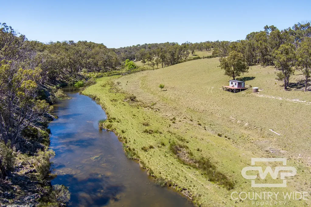 Glen Innes Wallaroo Waters – 500-Acre Approx. Lifestyle Haven with River Frontage