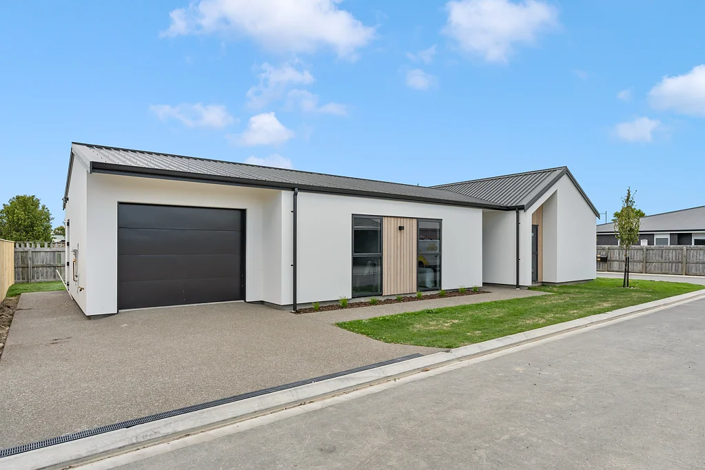 2/2 Tuatahi Avenue, Masterton, Wellington