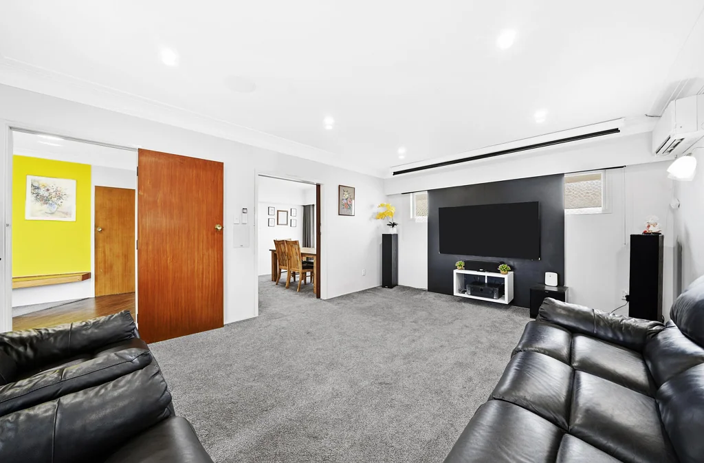 Papatoetoe 3房 业主已赴澳洲，诚意放售！临街809㎡潜力物业等您把握！ Vendor moving overseas- Must Be Sold!
