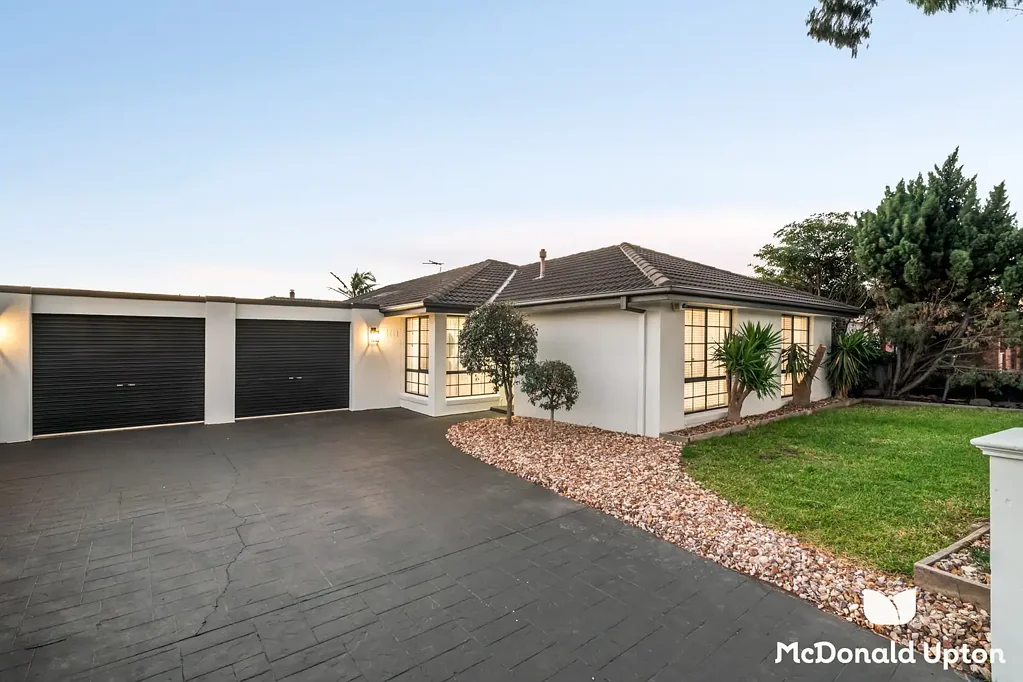 21 Dulcify Court, Keilor Downs, VIC 3038