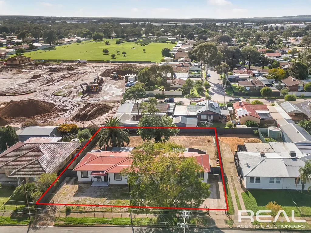 Salisbury North 8房  1200 + sqm Lott