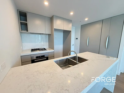 2804/28 Timothy Lane, Melbourne, VIC 3000, 3 Bedrooms, 2 Bathrooms, Apartment
