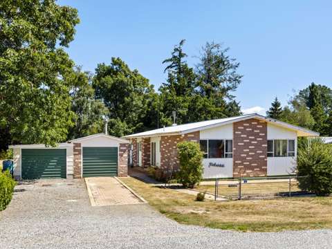 Ranfurly 3部屋 Always Admired and Seldom Acquired