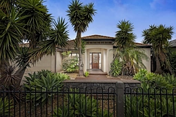 680 Tarneit Road, Tarneit