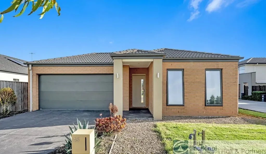 Modern Family Living in a Prime Officer Location