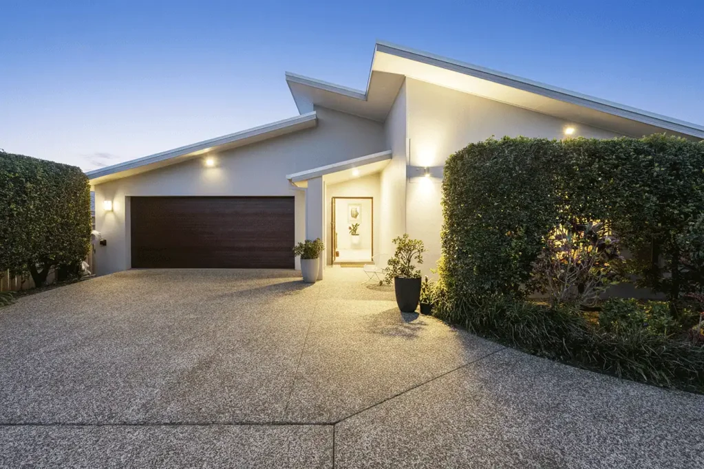 121 Botanical Circuit, Banora Point, NSW 2486
