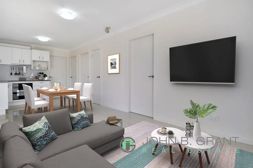 Modern Three Bedroom Granny Flat In Sefton