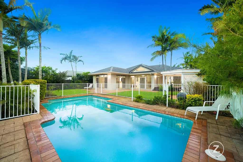 72 Monterey Keys Drive, Helensvale, QLD 4212