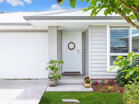 Berry 5 Bedroom Family Haven