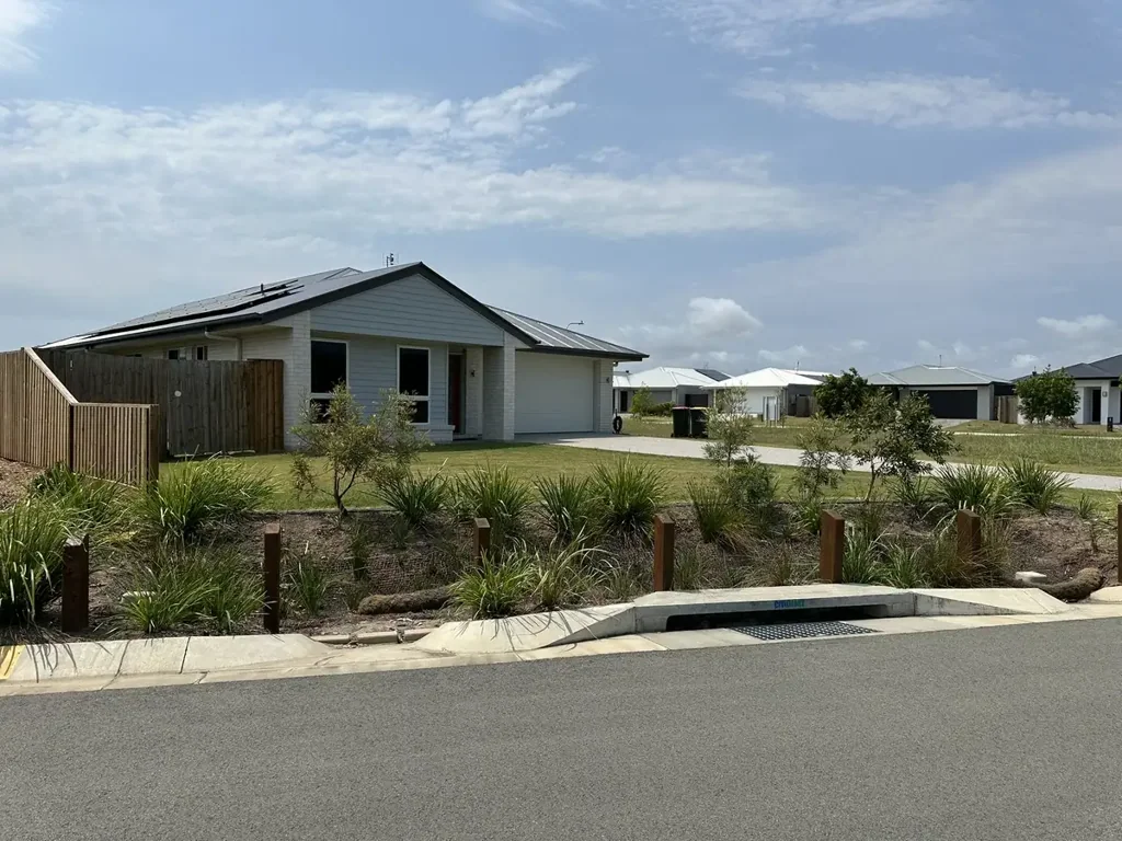 Modern Living in Peaceful Point Vernon