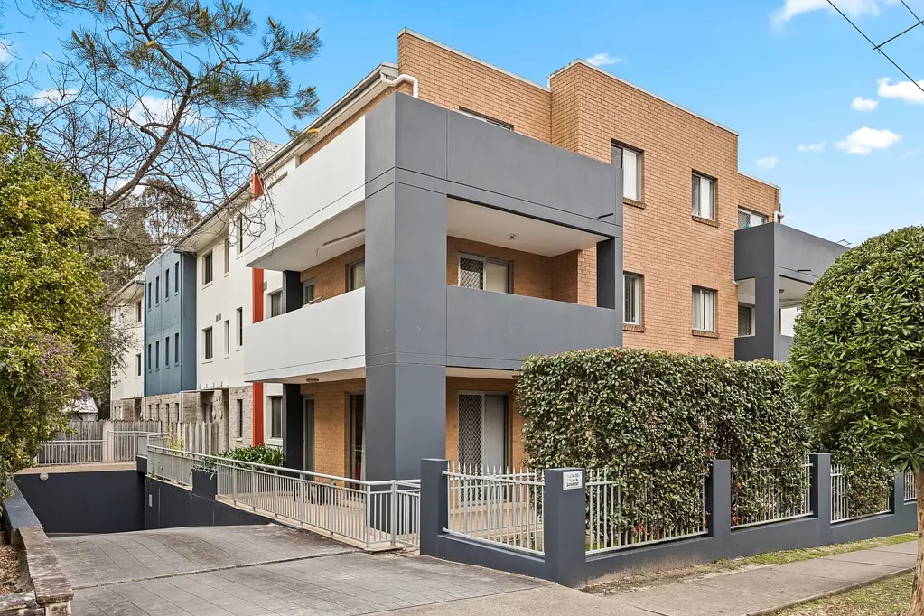 Westmead 2ਬੈੱਡਰੂਮ DOUBLE BRICK UNIT IN PRIME LOCATION