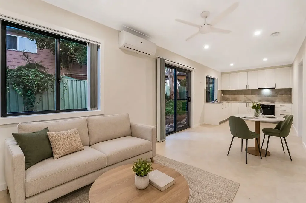 BRAND NEW GRANNY FLAT
