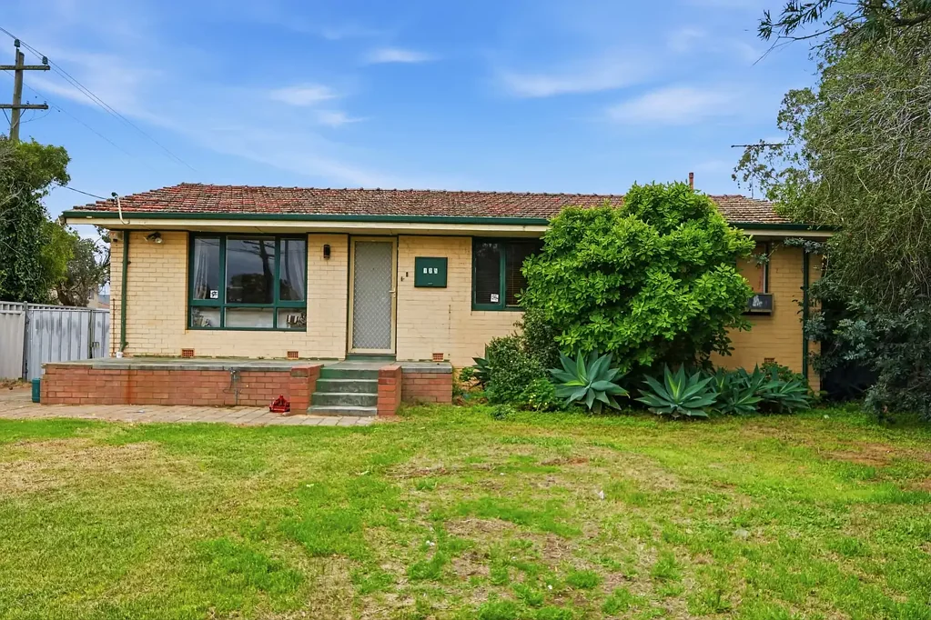 Gosnells 5房  Development Potential Meets Family Living