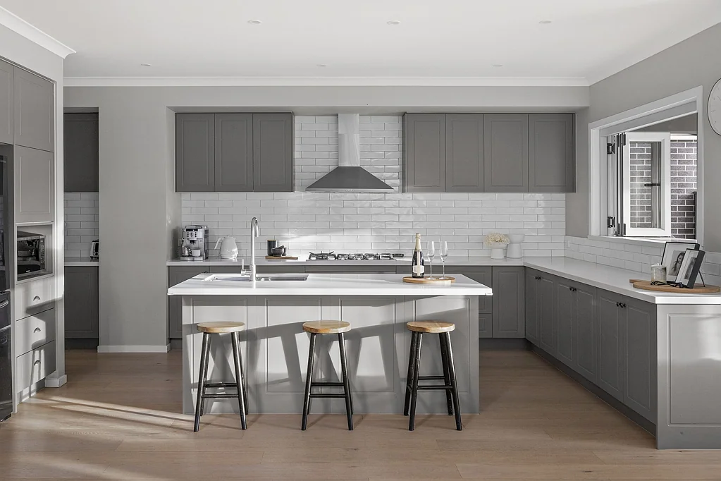 Hillside 4房 Stonybrook Estate 中心地带的灵活家庭生活 Flexible Family Living in the Heart of Stonybrook Estate