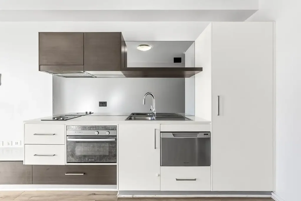 Modern 1-Bedroom Greenway Apartment - Ready to Move in!