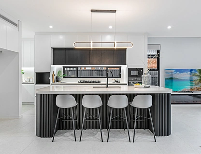 9A Lindsay Street, Panania, South Western Suburbs, 5房, 5浴, Apartment