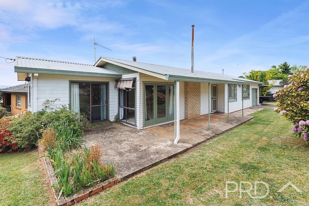2 Crofton Avenue, Batlow, NSW 2730