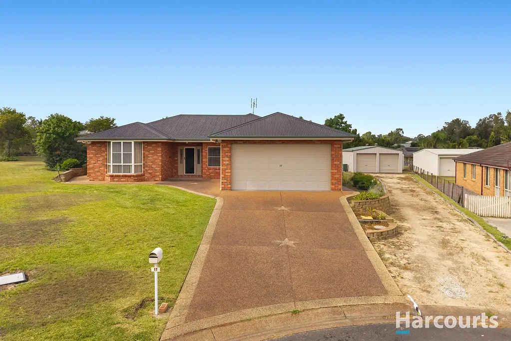 17 Glenlee Court, Thornton, NSW 2322