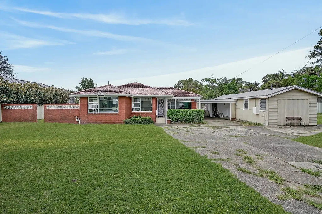11 Bulli Road, Toongabbie, NSW 2146