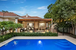 28 Simpson Street, Applecross
