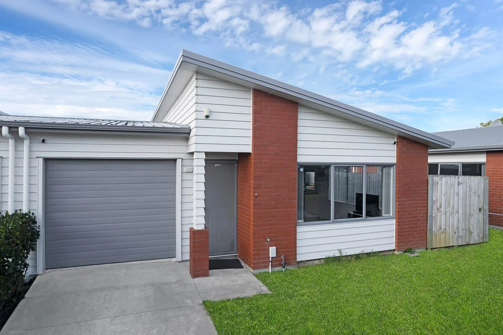 Rosehill 2房 黄金入门资产｜永久产权双卧住宅，首套与投资皆宜 PERFECT FIRST HOME OR SMART INVESTMENT OPPORTUNITY