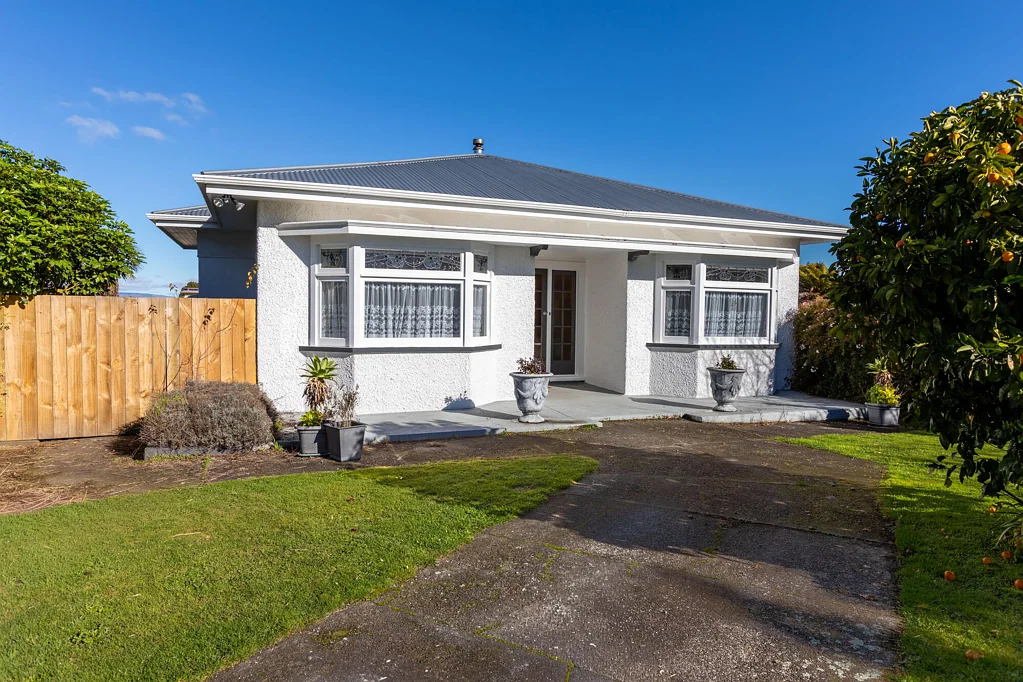 Dannevirke 3Moenga Character, charm and modern comfort