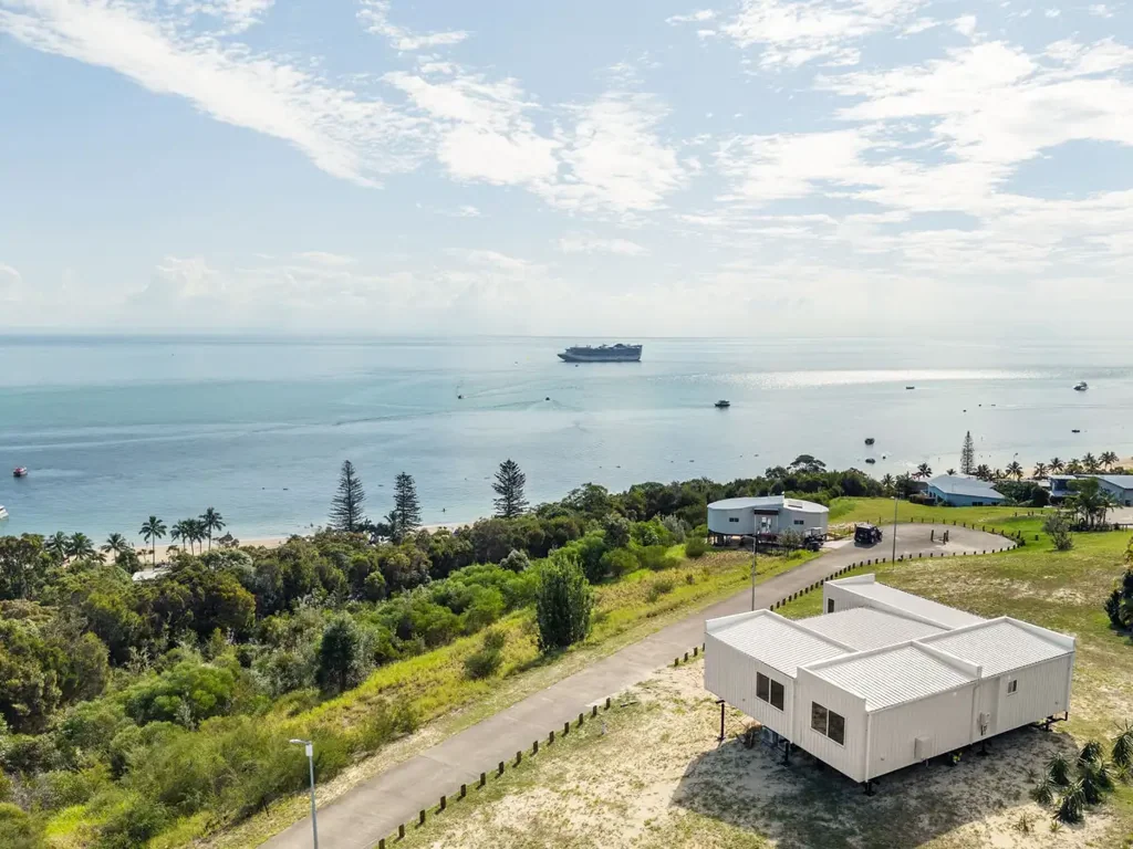 Moreton Island 4Habitaciones Elevated 4-Bedroom Residence with Panoramic Ocean Views