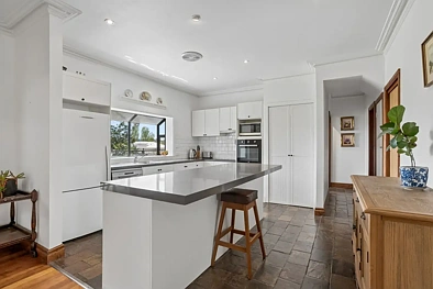 Kusina - 72 High Street, Lancefield, VIC 3435