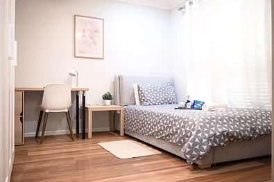 8 Gow Court, Crestmead, QLD 4132, 8房, 2浴, House