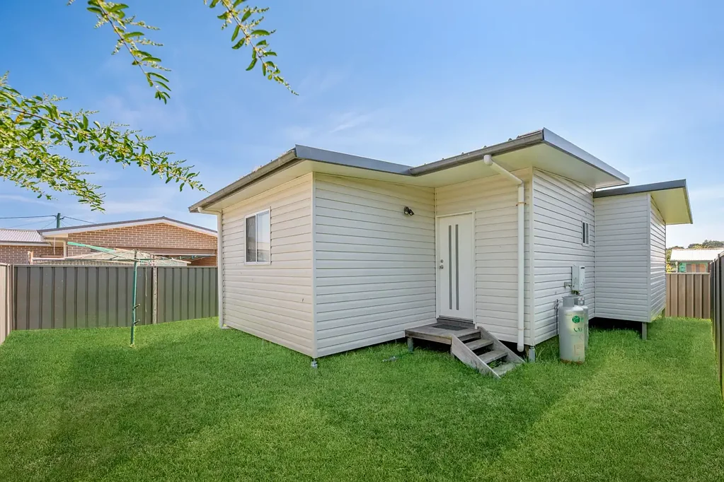 Neat Two Bedroom Granny Flat