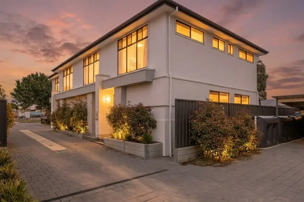Morphett Vale 2房  Outstanding Townhouse for Home Buyers or Investors
