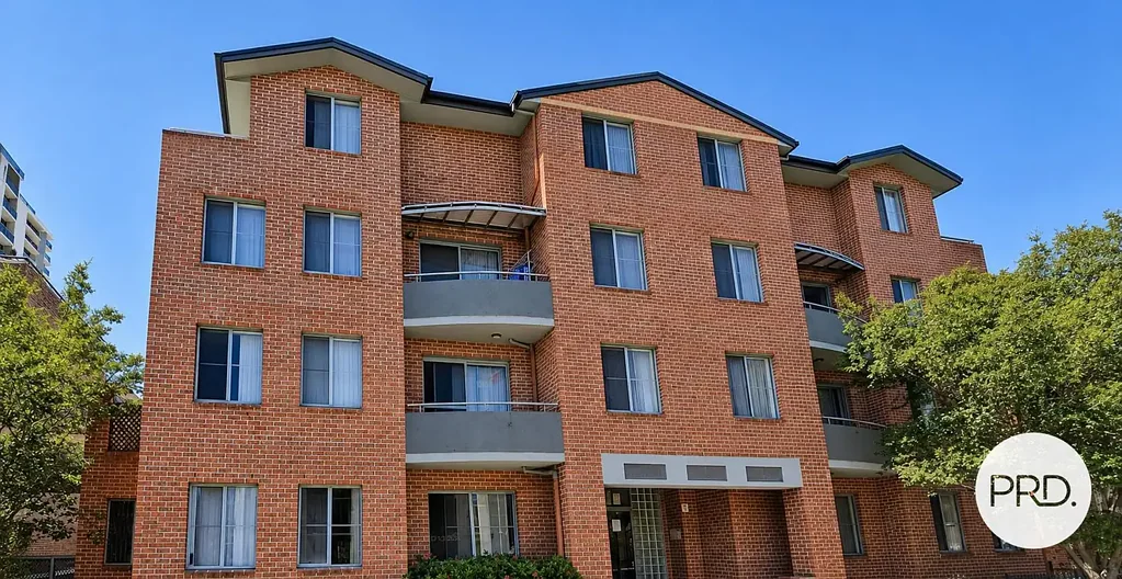 Freshly Painted 2-Bedroom Apartment in Liverpool!