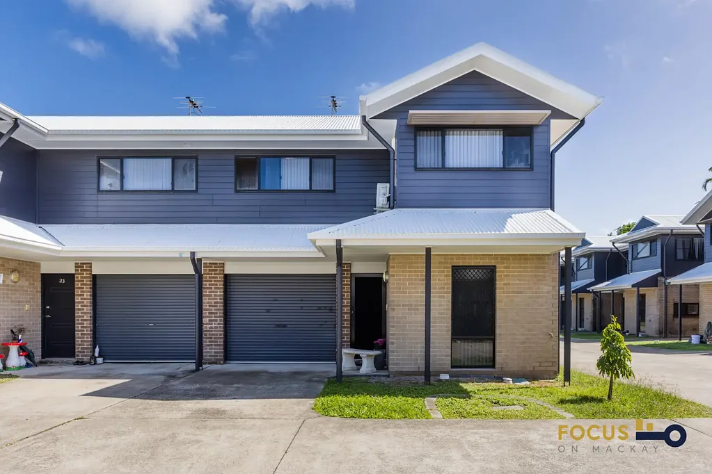 Blacks Beach 3房  EXECUTIVE TOWN HOUSE - SECURE GATED COMMUNITY