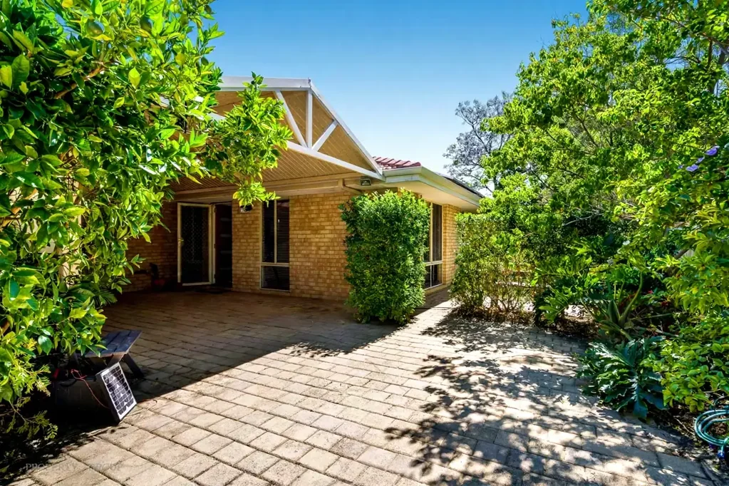 11A Cormack Road, Alfred Cove, WA 6154