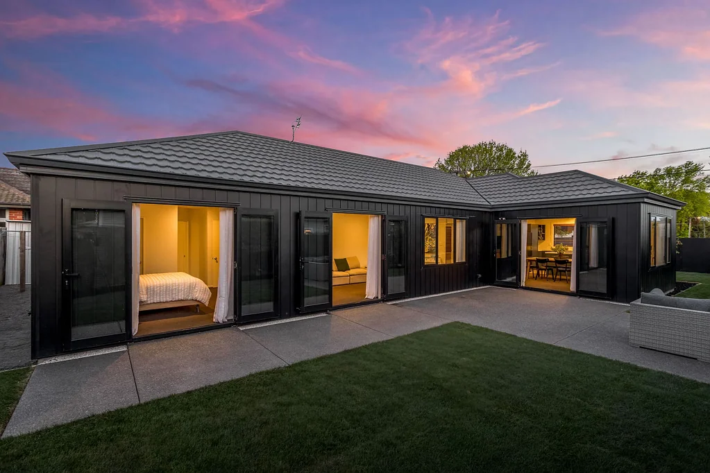 Saint Albans 3Kwarto Sun and Space You Want. The Location You'll Love.