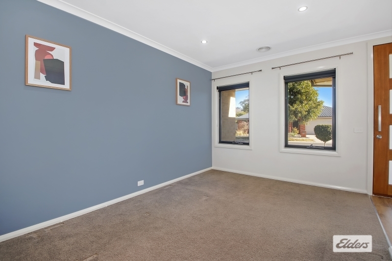 5 ASHBURTON CCT, WEST WODONGA VIC 3690, 0房, 0浴, House