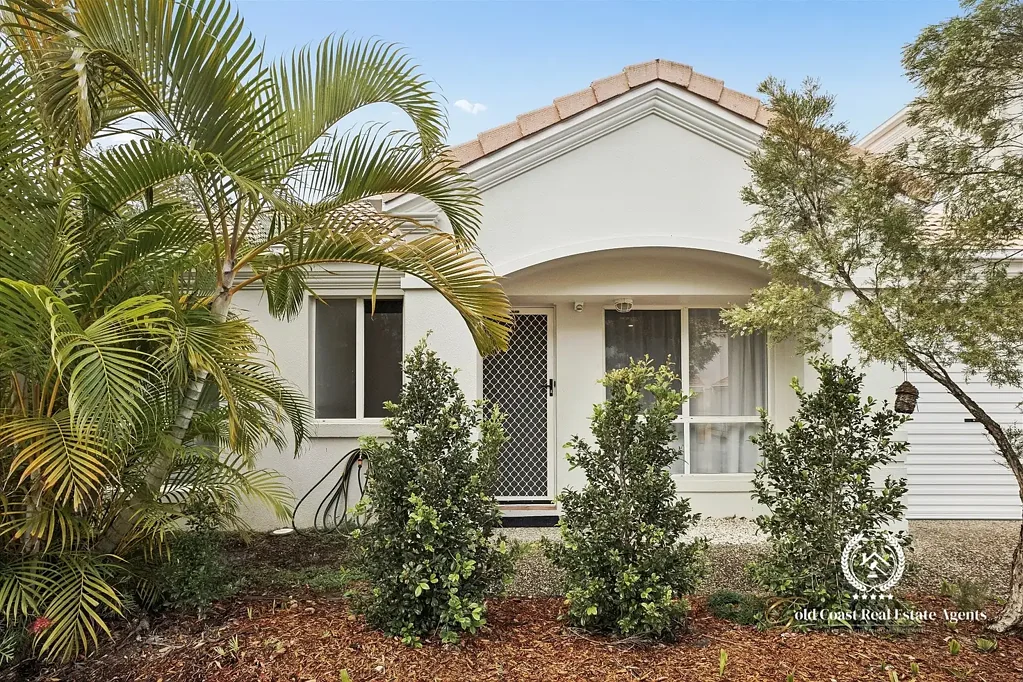 Merrimac 3 Bedroom 3 Bedroom Home Single-Level Gated Merrimac Living