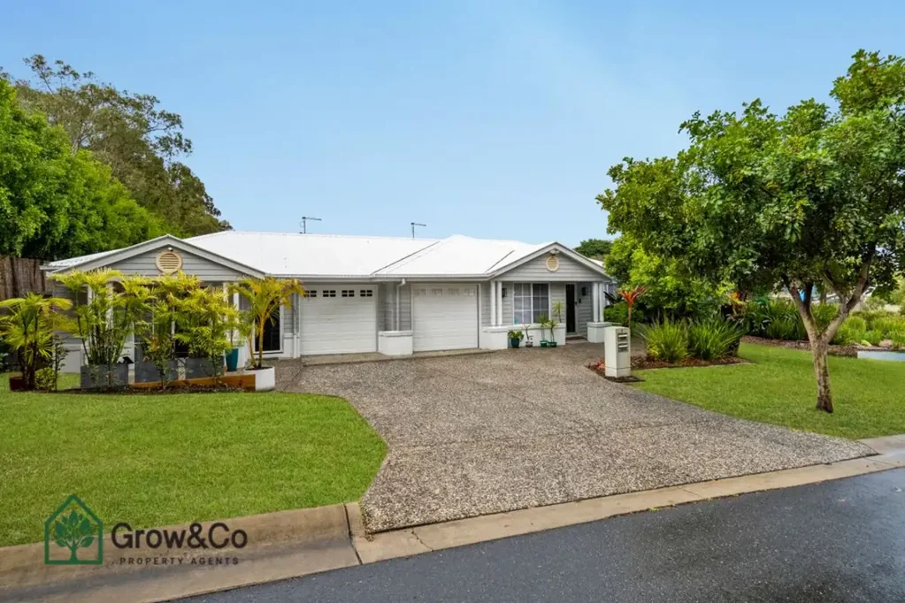 Greenbank 4ਬੈੱਡਰੂਮ DUAL-INCOME INVESTMENT | HIGH RENTAL INCOME ON 438M2 BLOCK
