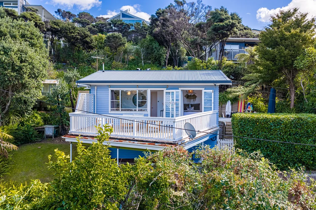 Mangawhai Heads 2Kwarto Quintessential bach at The Heads
