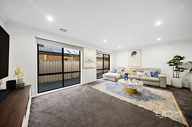 27 Toledo Crescent, Point Cook, VIC 3030, 4 chambres, 2 salles de bain, House