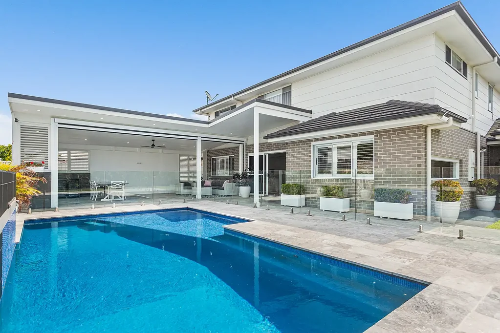 Shell Cove 4房  Grand Family Luxury with Spectacular Resort-Style Entertaining